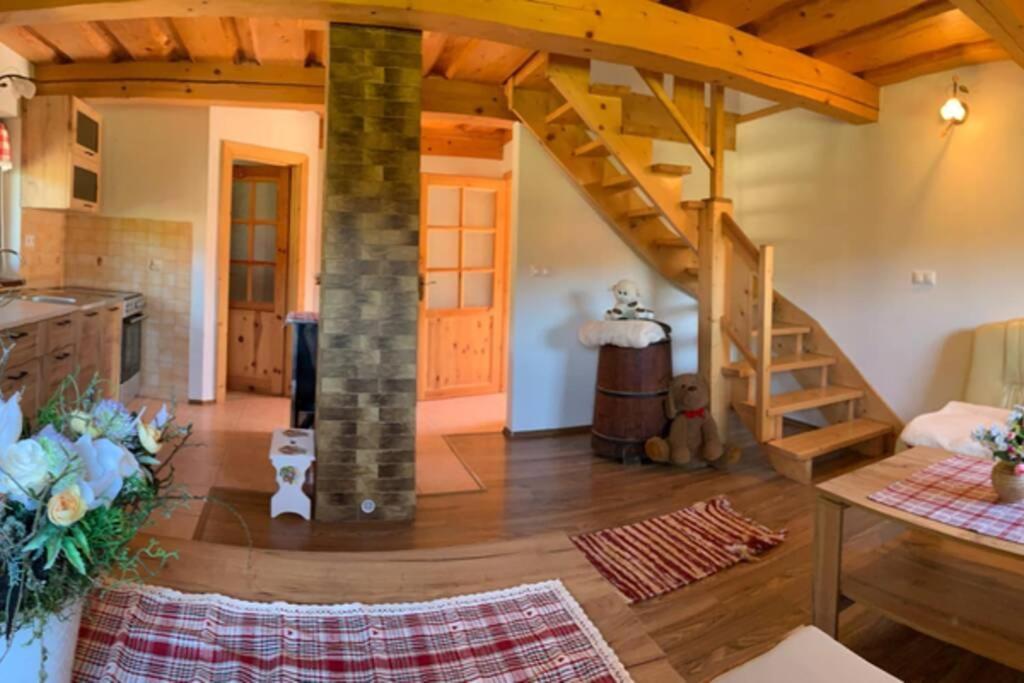 Domcek U Fera Villa Zázrivá Buitenkant foto