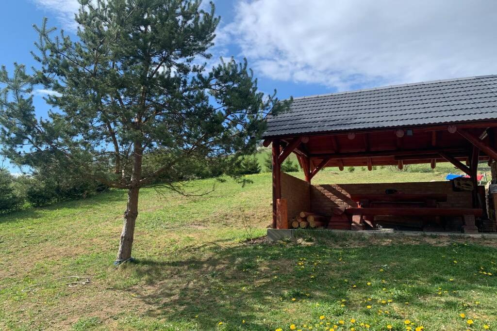 Domcek U Fera Villa Zázrivá Buitenkant foto