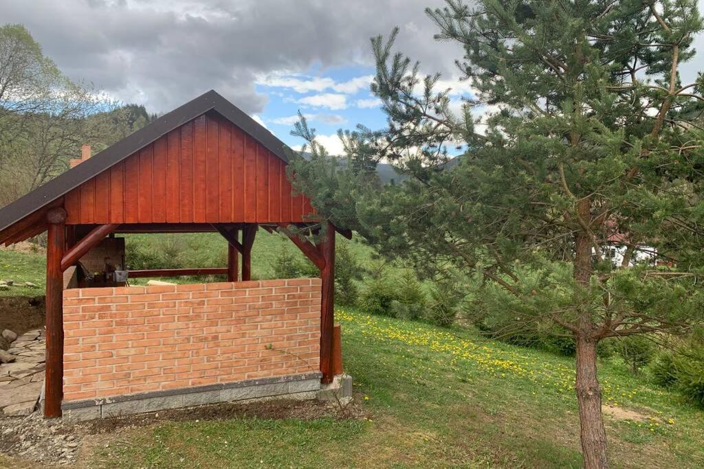 Domcek U Fera Villa Zázrivá Buitenkant foto