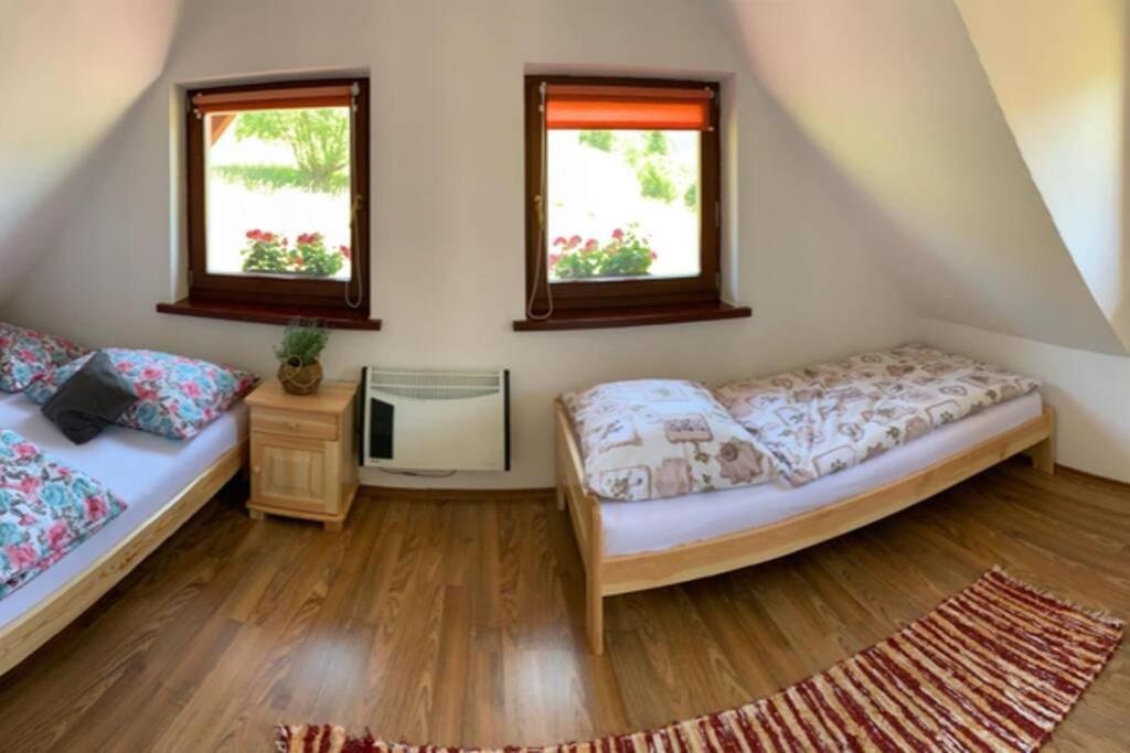 Domcek U Fera Villa Zázrivá Buitenkant foto