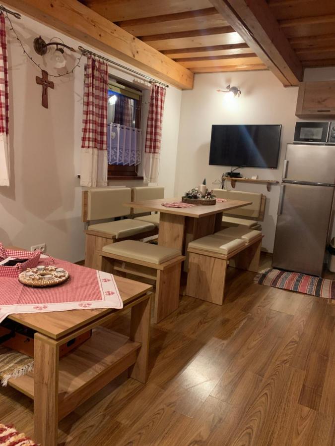 Domcek U Fera Villa Zázrivá Buitenkant foto